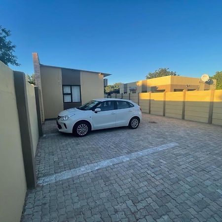 Sabrina Guesthouse Tsumeb Luaran gambar