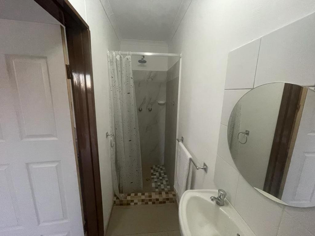 Sabrina Guesthouse Tsumeb Luaran gambar